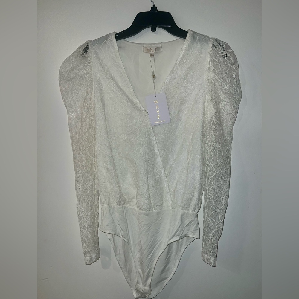 New WAYF Sheer White Lace Long Puff Sleeve Bodysuit - Picture 4 of 7